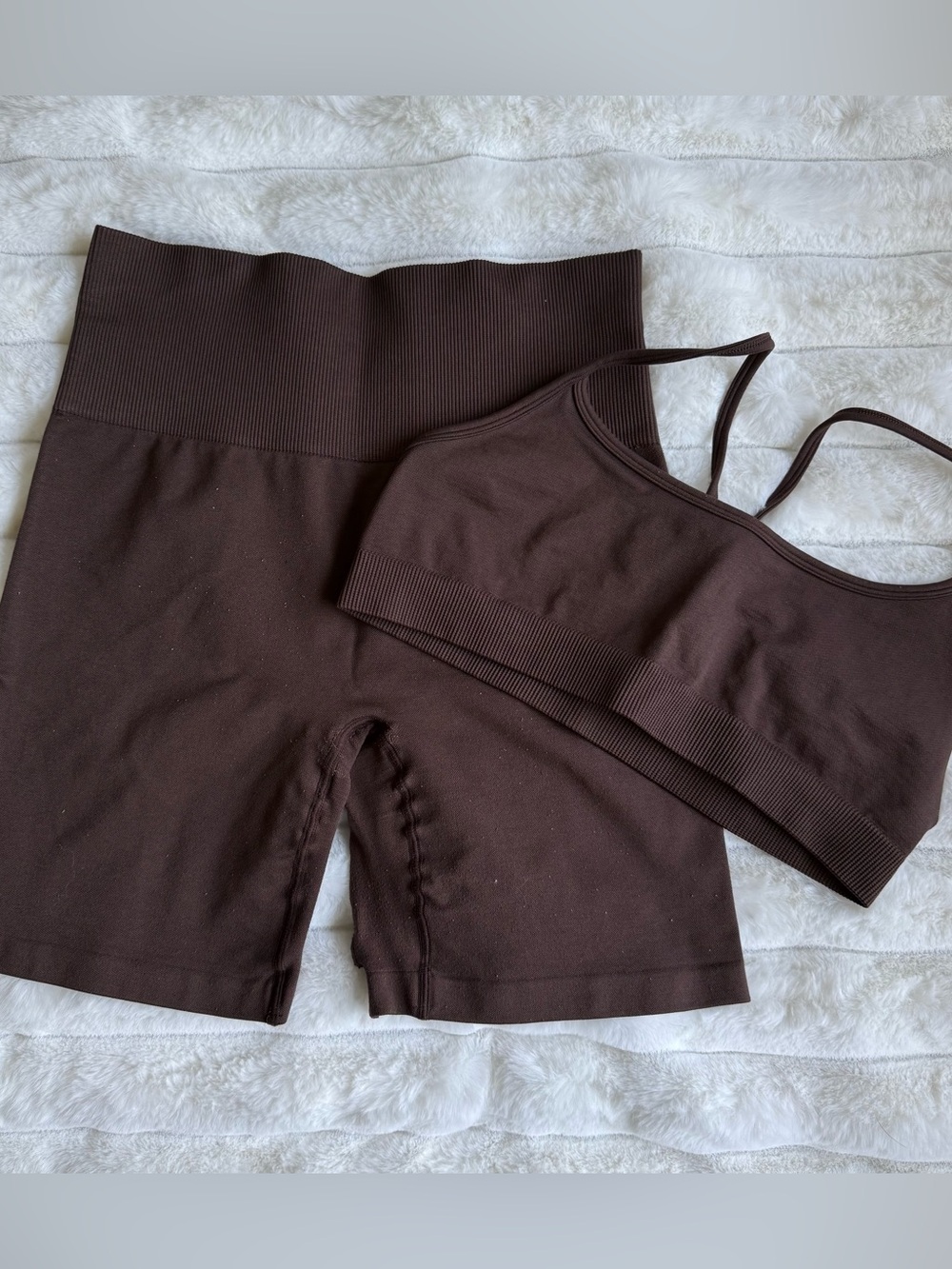Aritzia TNA Workout Set